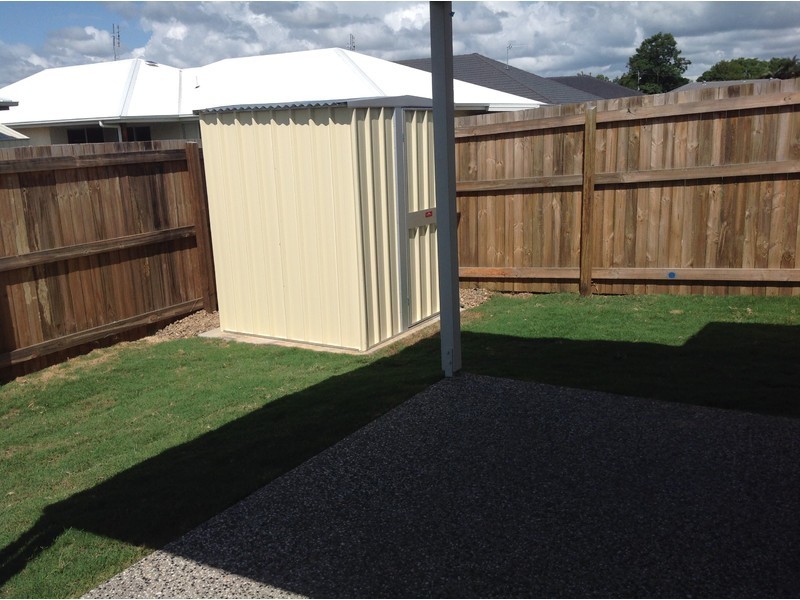 25b Clark Avenue, Glass House Mountains QLD 4518