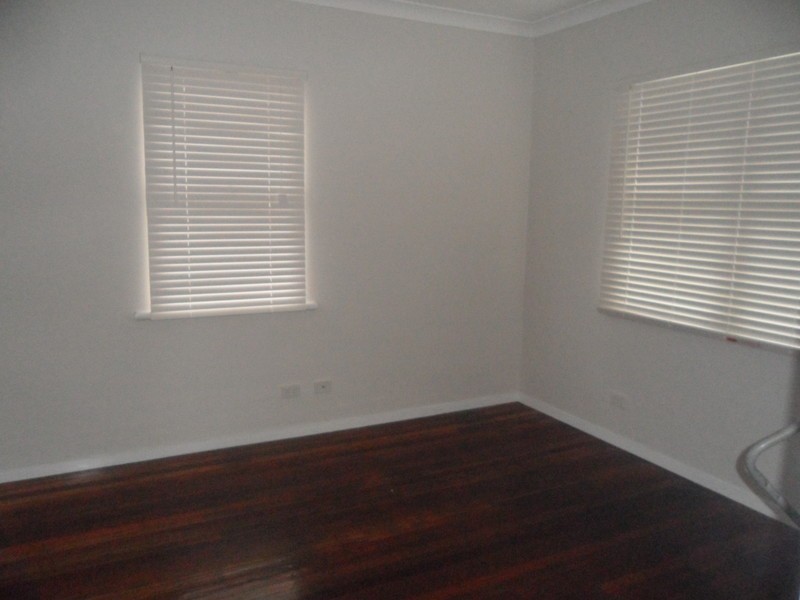 24 Hospital Road, Nambour QLD 4560