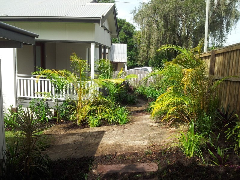 24 Hospital Road, Nambour QLD 4560