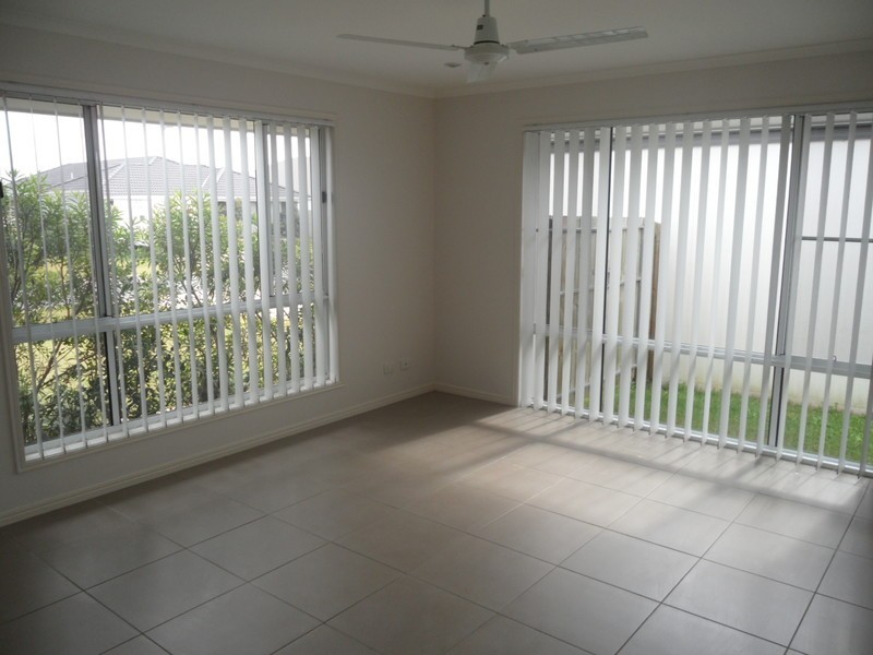 15 Tolman Street, Sippy Downs QLD 4556