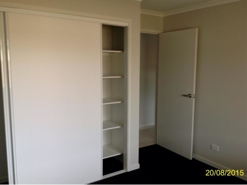 9a Sairs Street, Glass House Mountains QLD 4518