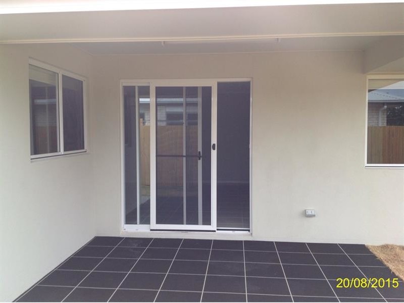 9a Sairs Street, Glass House Mountains QLD 4518
