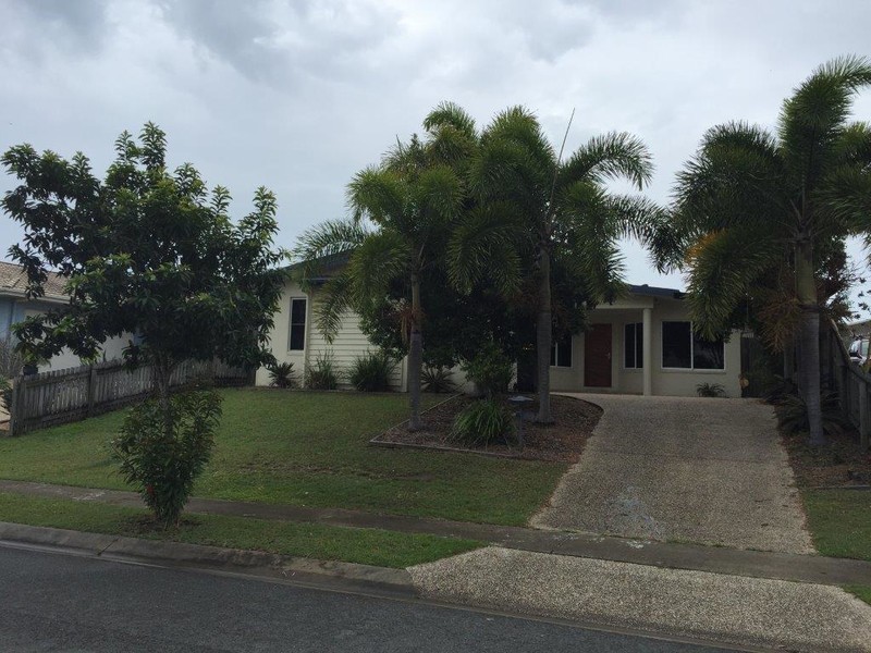 21 Townsend Street, Bucasia QLD 4750