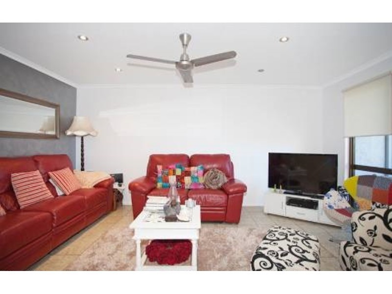 7/9 Homestead Bay Avenue, Shoal Point QLD 4750