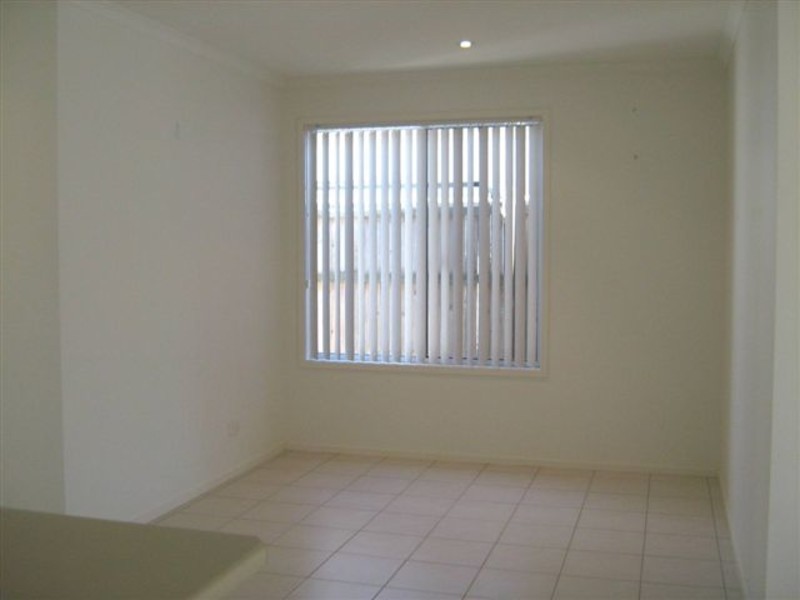 190 Karawatha Drive, Mountain Creek QLD 4557