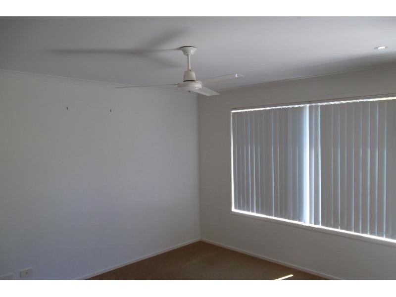 190 Karawatha Drive, Mountain Creek QLD 4557