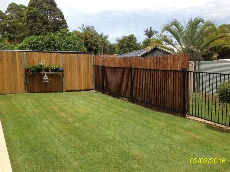 190 Karawatha Drive, Mountain Creek QLD 4557