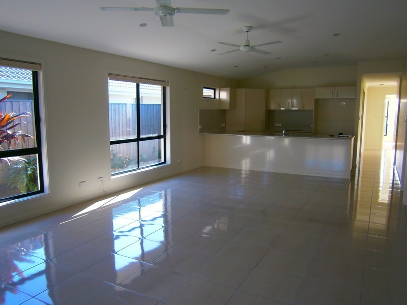 29 Tibouchina Street, Mountain Creek QLD 4557