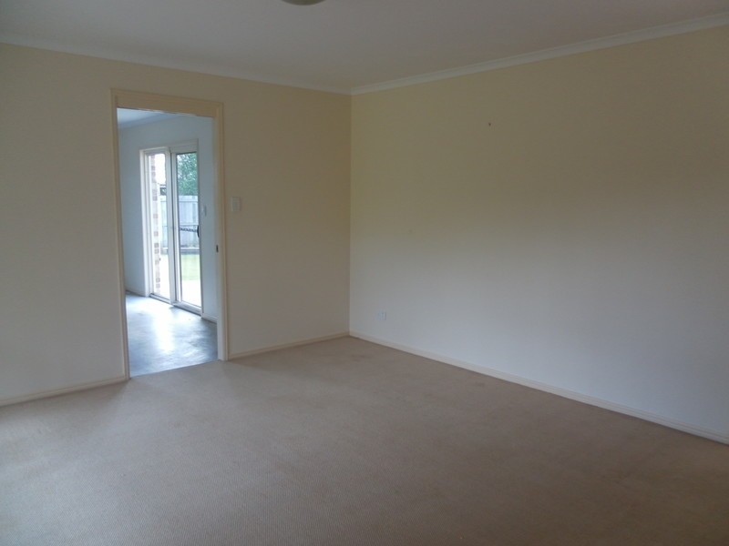 43 Oakgrove Way, Sippy Downs QLD 4556