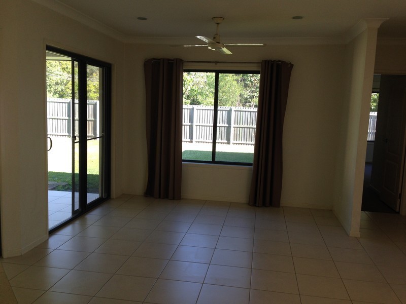 24 Anticipation Close, Nambour QLD 4560