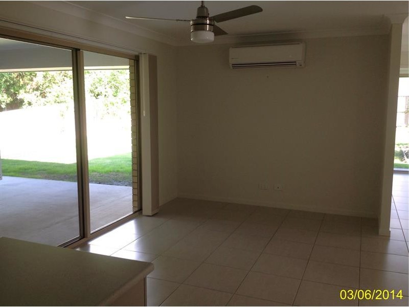 16 Elouera Close, Landsborough QLD 4550