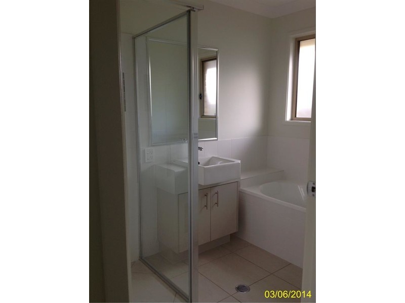 16 Elouera Close, Landsborough QLD 4550