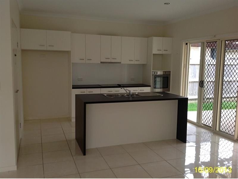 8 Toolona Place, Caloundra West QLD 4551