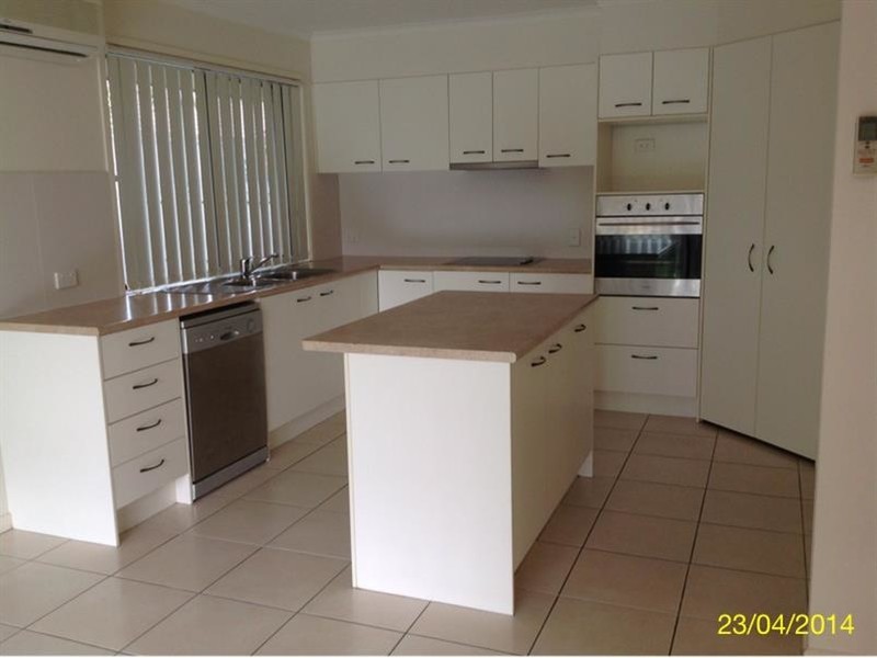 24 Riveroak Way, Sippy Downs QLD 4556