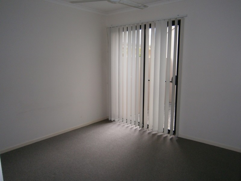 24 Riveroak Way, Sippy Downs QLD 4556