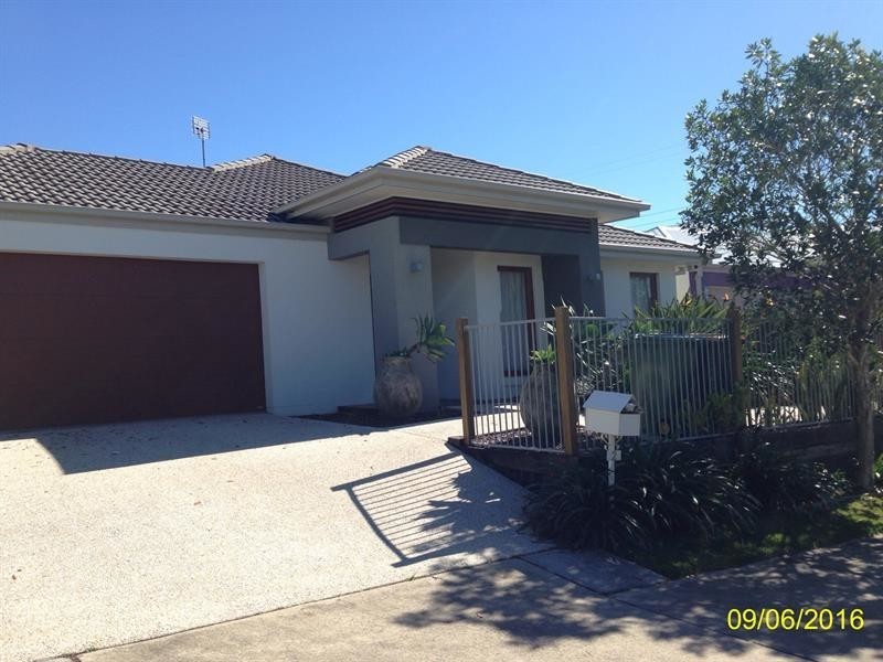 2 Kepplegrove Drive, Sippy Downs QLD 4556