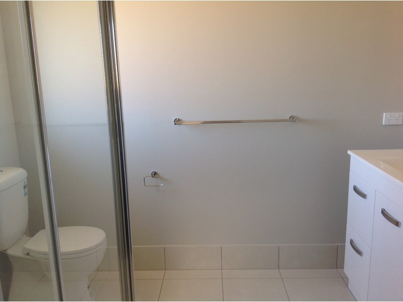 1/25 Featherwood Crescent, Beerwah QLD 4519