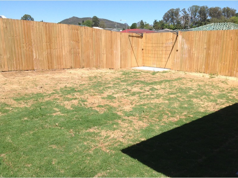 1/25 Featherwood Crescent, Beerwah QLD 4519