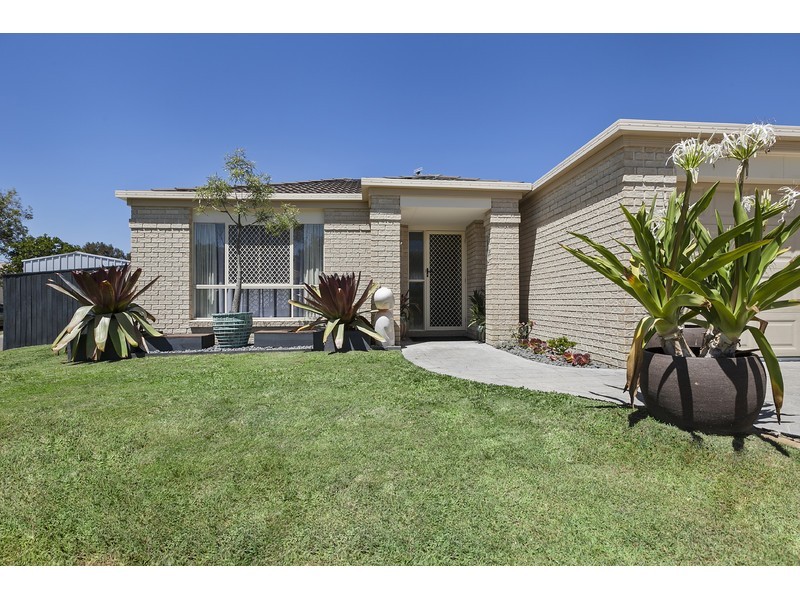 32 Bernheid Cr, Sippy Downs QLD 4556