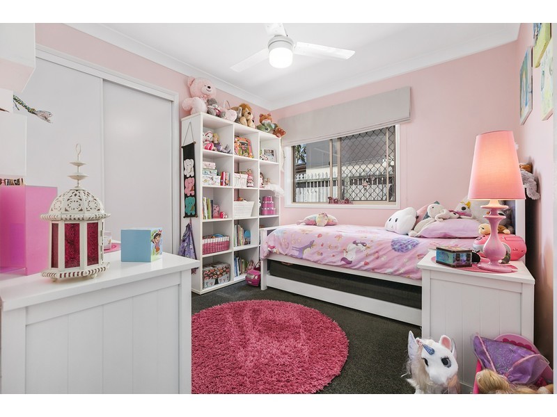 32 Bernheid Cr, Sippy Downs QLD 4556