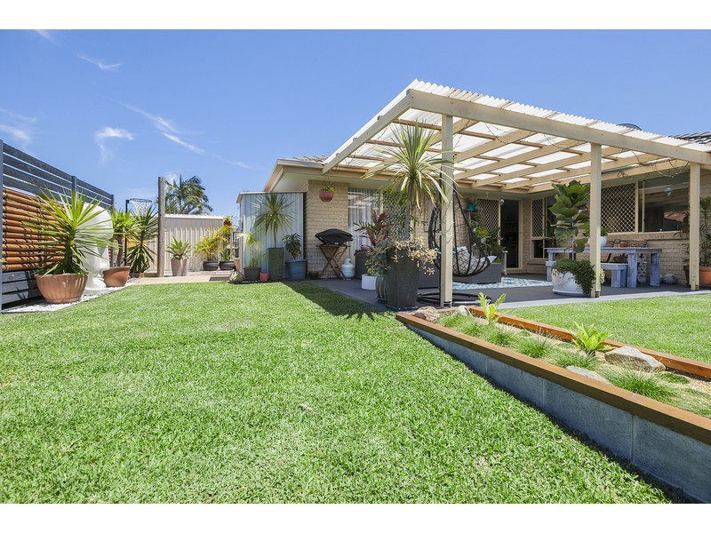 32 Bernheid Cr, Sippy Downs QLD 4556