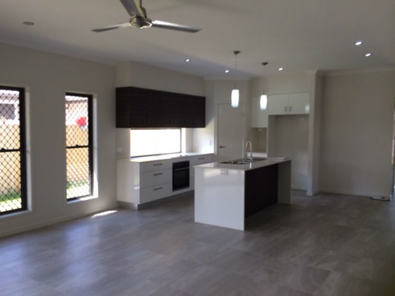 11 Apple Circuit, Griffin QLD 4503