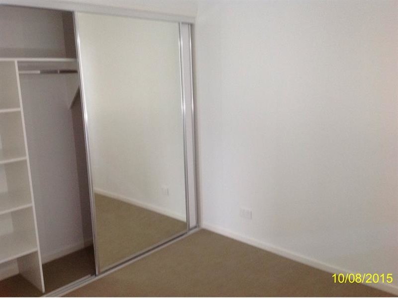 5/17 Greensboro Place, Little Mountain QLD 4551