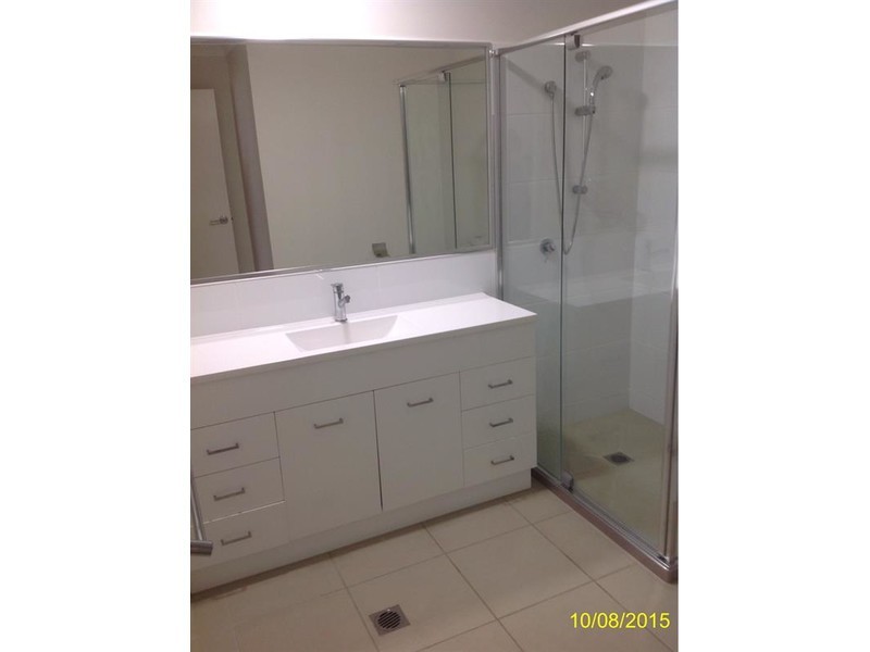 5/17 Greensboro Place, Little Mountain QLD 4551
