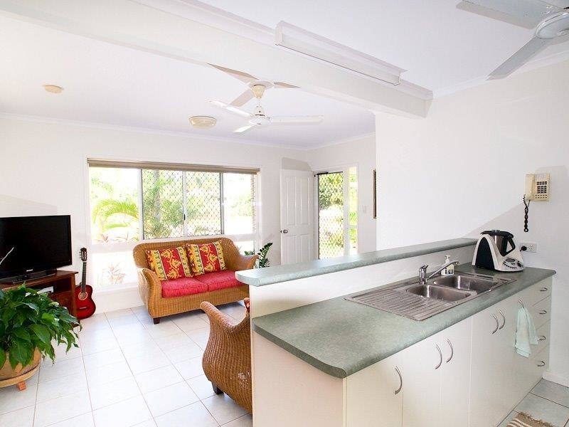 1/58 Waverley Street, Bucasia QLD 4750