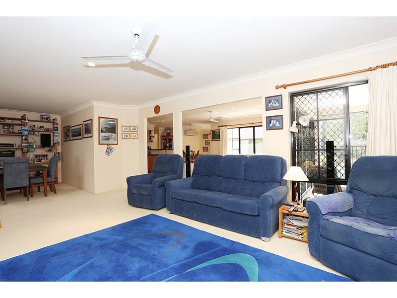 8 Westlake Court, Sippy Downs QLD 4556