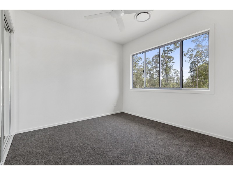 32 Apple Gum Place, Palmview QLD 4553