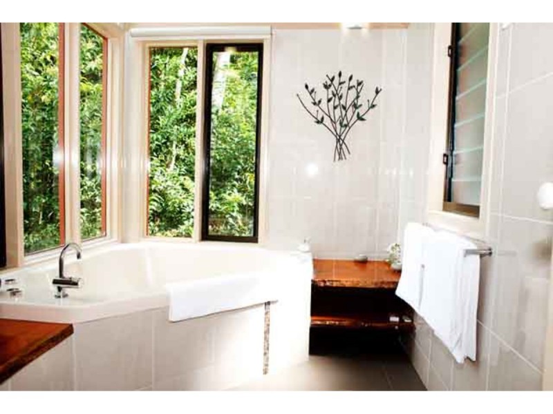 284-296 Western Avenue, Montville QLD 4560