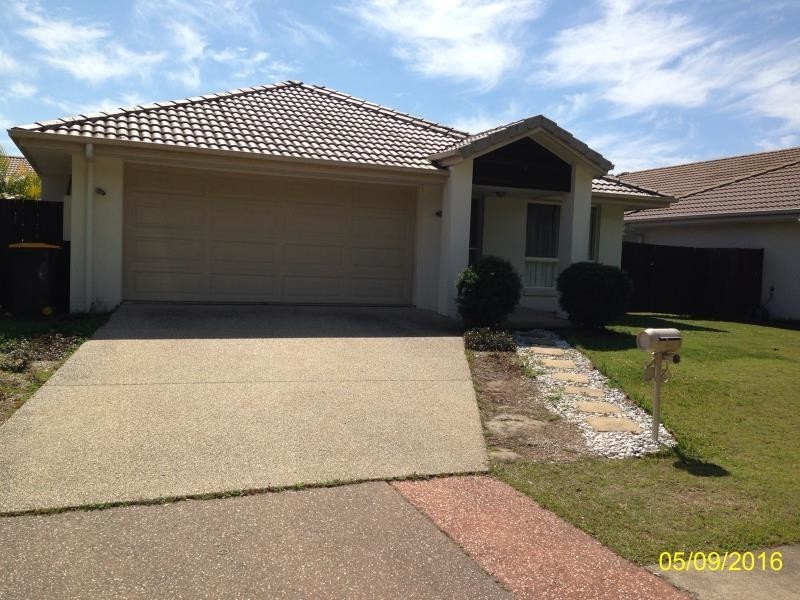 2A Whiteoak Street, Sippy Downs QLD 4556