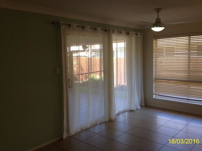 2A Whiteoak Street, Sippy Downs QLD 4556