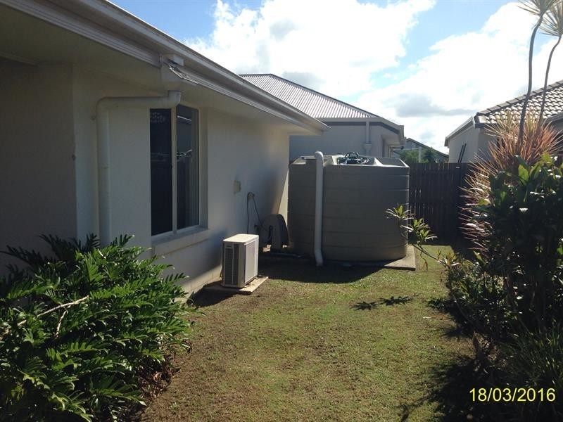 2A Whiteoak Street, Sippy Downs QLD 4556