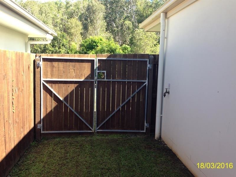 2A Whiteoak Street, Sippy Downs QLD 4556