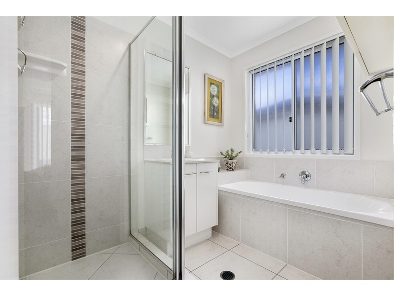 39 Sinatra Street, Sippy Downs QLD 4556