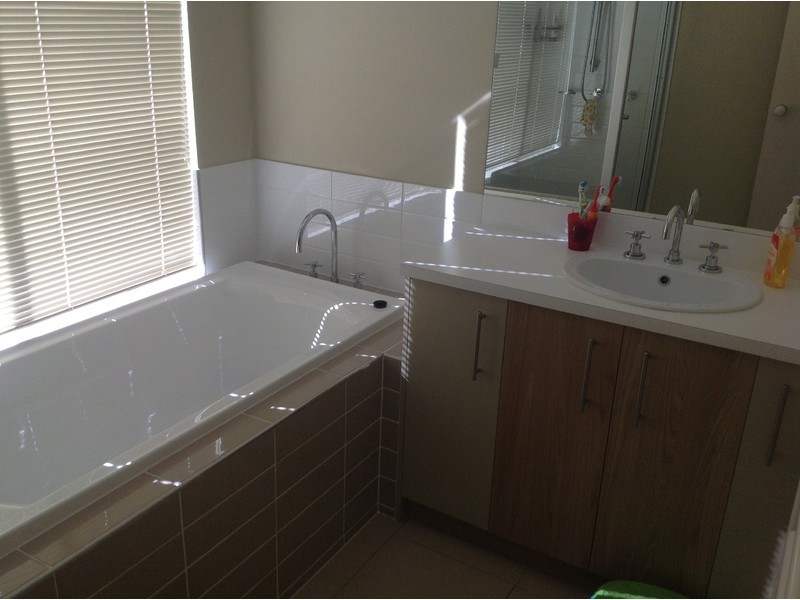 67 Chestwood Crescent, Sippy Downs QLD 4556