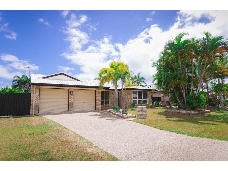 22 Dolphin Drive, Bucasia QLD 4750