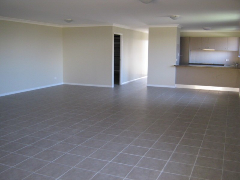 38 Chestwood Crescent, Sippy Downs QLD 4556