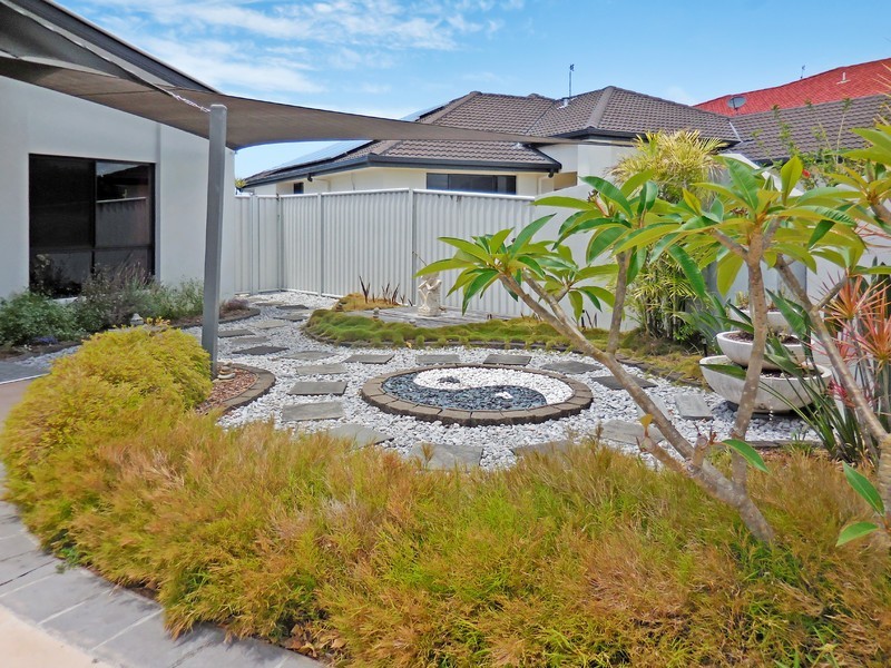 13 Courtenay Place, Sippy Downs QLD 4556