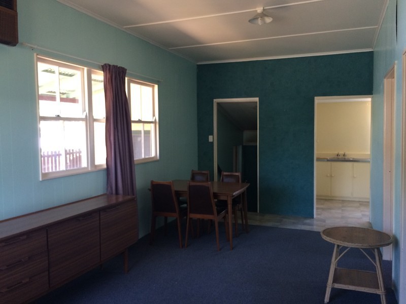 38 Waverley Street, Bucasia QLD 4750