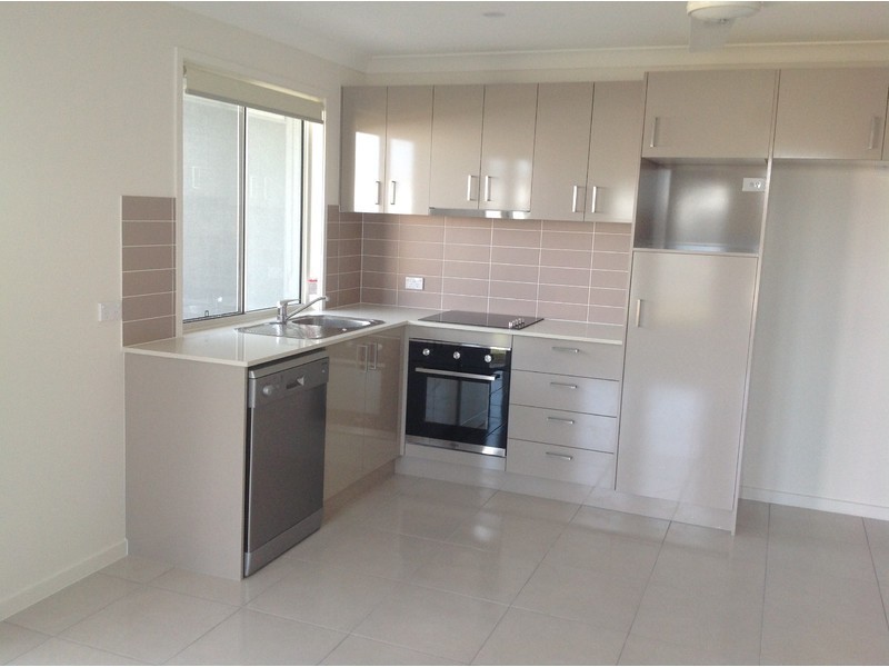 2/24 Woodswallow Crescent, Bli Bli QLD 4560