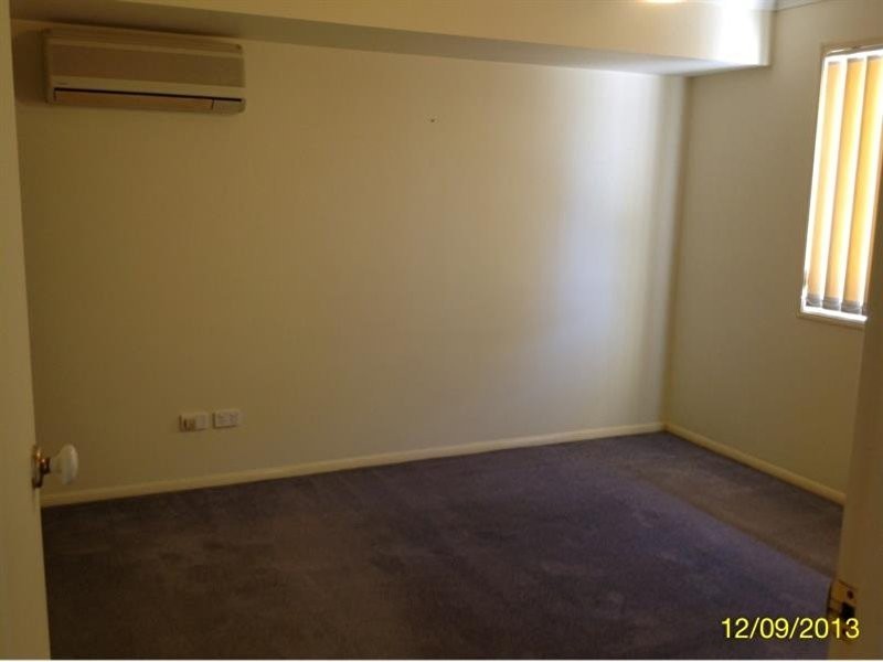 35 Albany Street, Sippy Downs QLD 4556