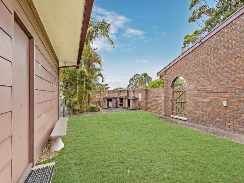 19 Parraweena Road, Gwandalan NSW 2259