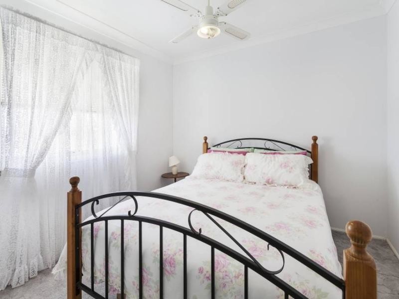24 Bay Vista Way, Gwandalan NSW 2259