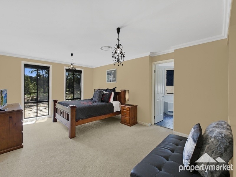 27 Burlington Avenue, Jilliby NSW 2259