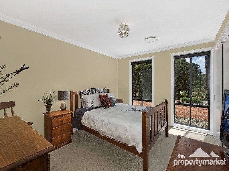 27 Burlington Avenue, Jilliby NSW 2259