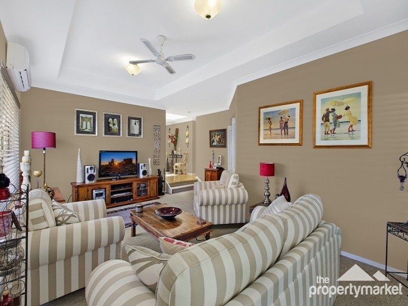 4 Janine Close, Lisarow NSW 2250
