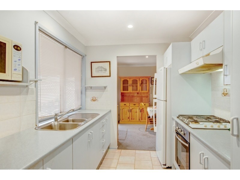 15 Mark Place, Mardi NSW 2259
